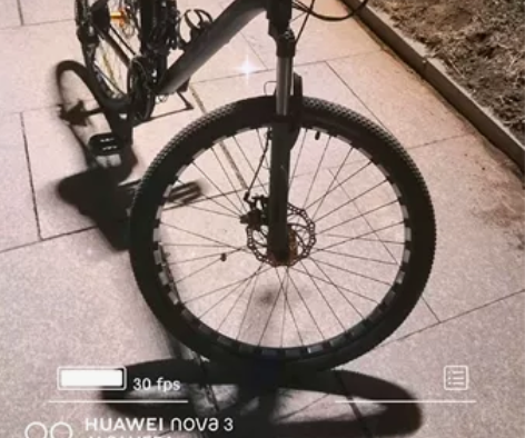 个人一手全车原版原漆腿动百公里两瓶可乐 飞...