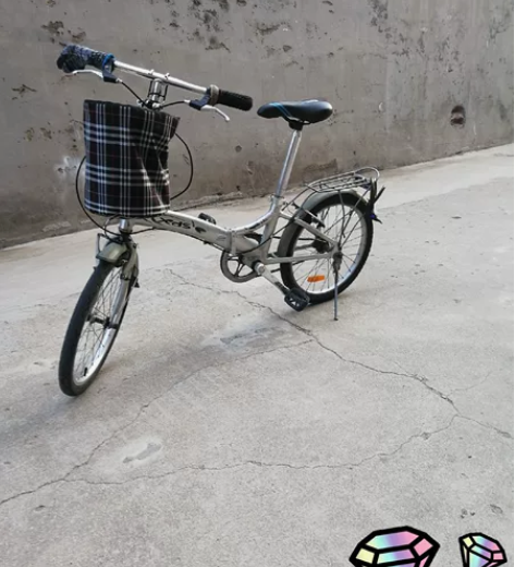 喜德盛折叠自行车一辆，质量非常，轮圈26寸...