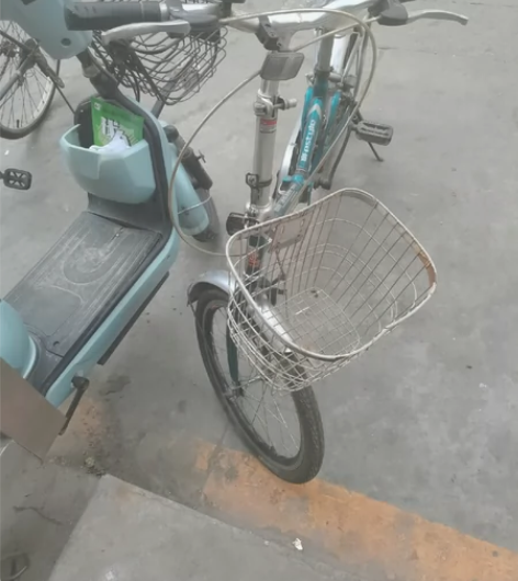 飞鸽折叠自行车， 感兴趣的话点“我想要”和...