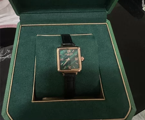 LOLA ROSE小绿表 朋友送的 不戴表