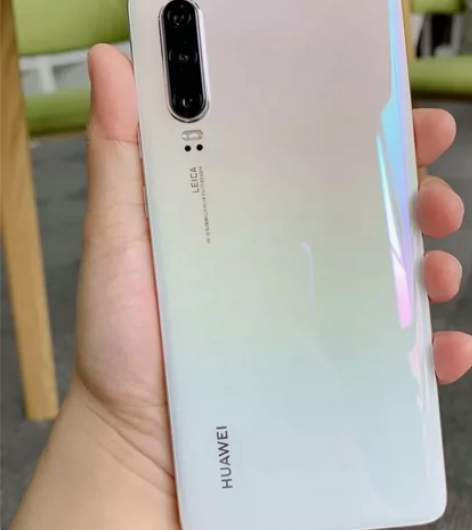 家人用不到华为p30 8+128内存，全网...