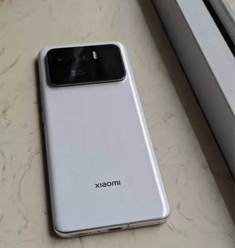 换小米13ultra了，出个小米11ult...