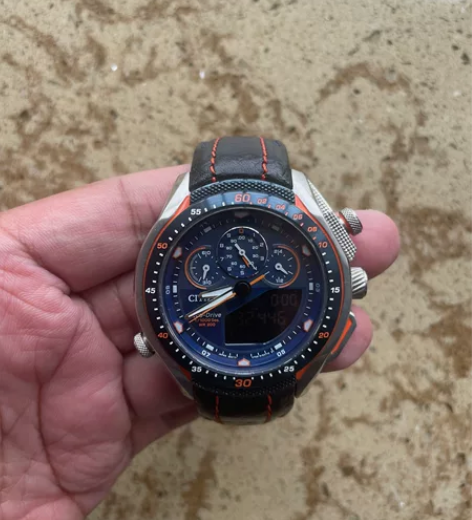 CITIZEN西铁城  光动能皮带男表 赛...