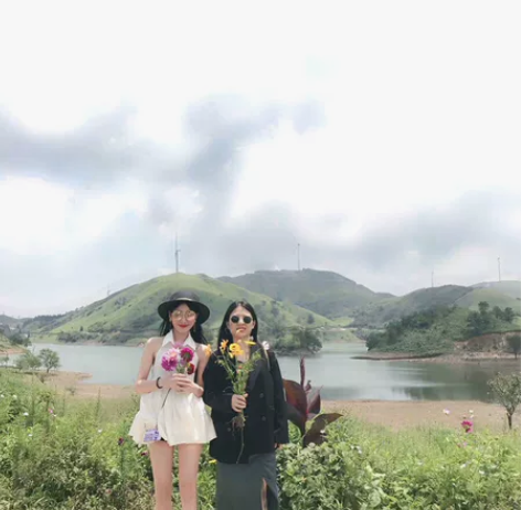 挂脖露背收腰A字娃娃衫蓬蓬裙芭蕾舞裙连衣 ...