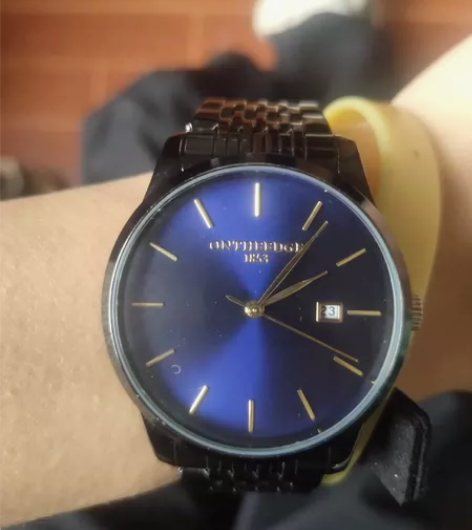 瑞之缘手表，送礼盒 感兴趣的话点“我想要”...