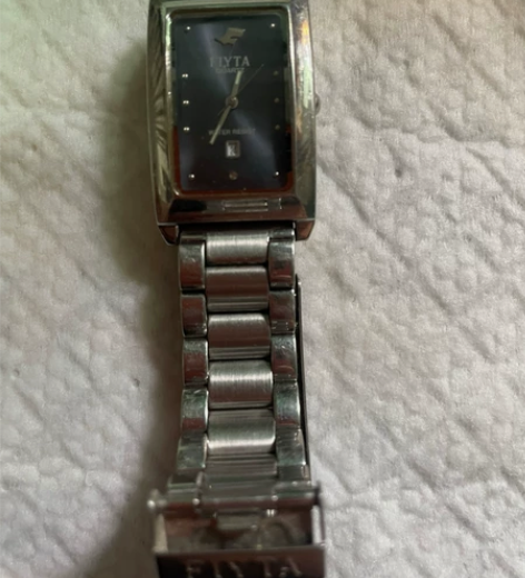 美品上海机械表，经典的银色拉丝刻度盘，品相...