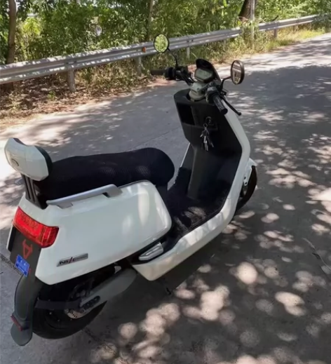 小牛ms全新库存车，原价5599米    ...