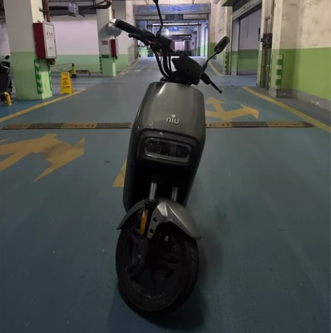 出一部闲置小牛G2，48V20锂电池(可提...