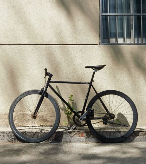 固齿死飞SF4130，当时买了整车，自己又...