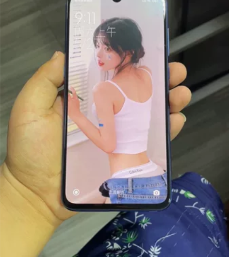 小米 9  手机原装，8+128G 整体成...