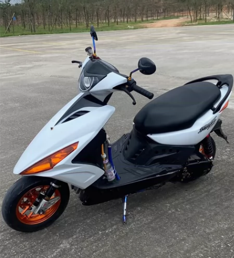 飞鹰雅马哈rsz整车卖六一全套 感兴趣的话...