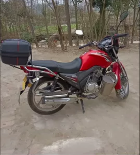 2019年力帆摩托车125，可以过户，实表...