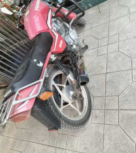 转让豪爵125摩托车一辆，有需要的联系 感...