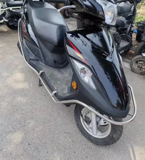 23年，公户。公户豪爵vf125，几乎全新...