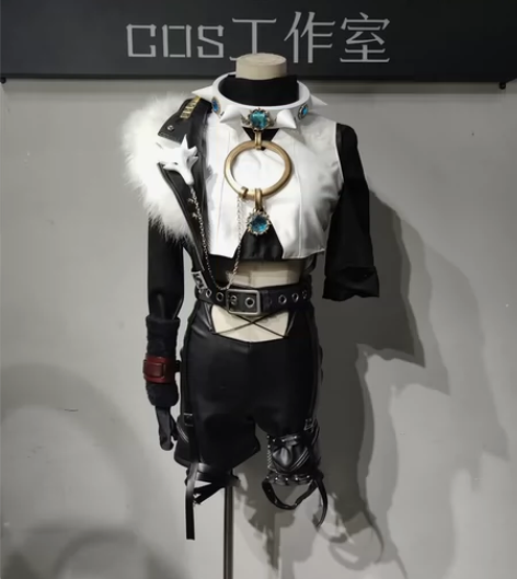 【cos服装道具定制】新世界狂欢ssr可尔...