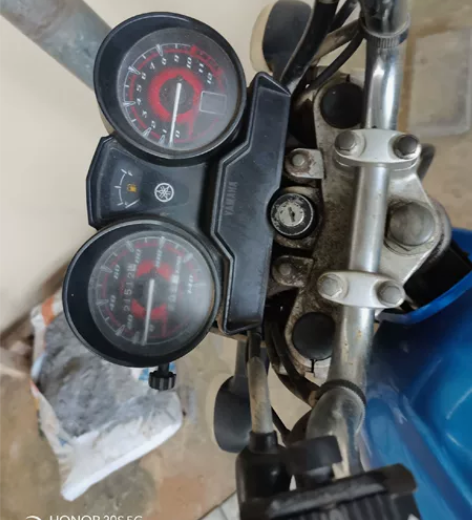 雅马哈天剑125摩托车，行使2万多公里，6...