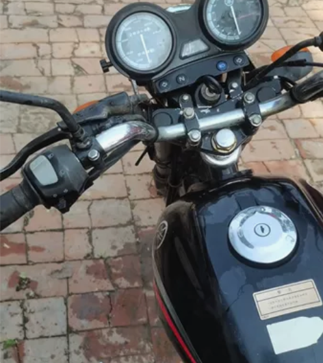 雅马哈天剑125 感兴趣的话点“我想要”和...