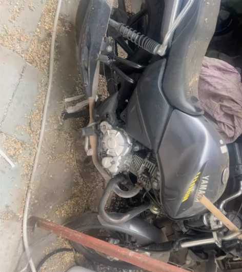 雅马哈天剑证件齐全，检测到期，配件处理。违...