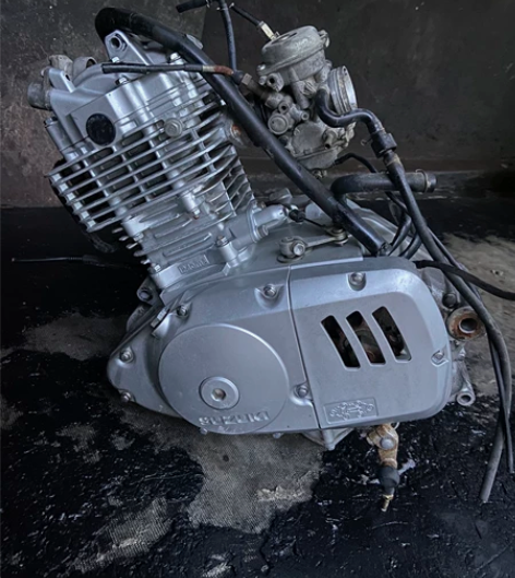 国三铃木钻豹125机器，铃木王发动机，GN...