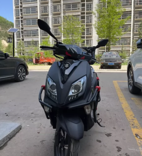 准新车铃木UY125极地灰2023年四月上...