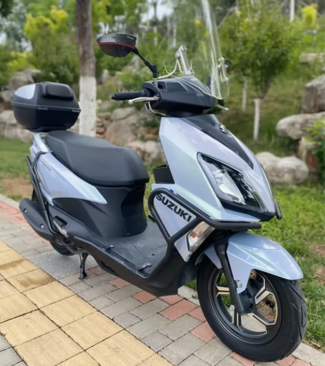 22款铃木UY125，济南本地一手户，必须...