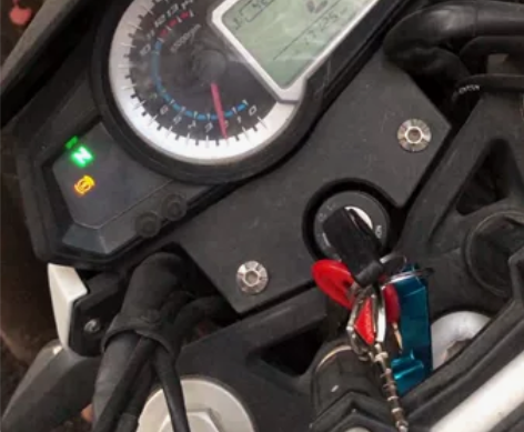 贝纳利黄龙300欧版，18年的车，前后ab...