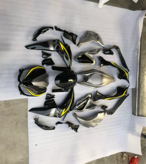 2014-2019川崎Z1000整流罩 外...