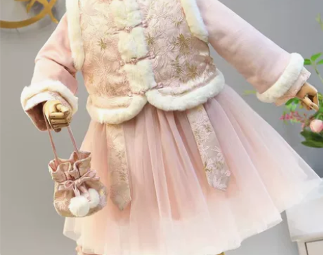 ～150码 儿童汉服套装冬季新款女童拜年服...