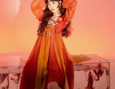 出/换 有头饰【十三余 小豆蔻儿】[大乔沧...