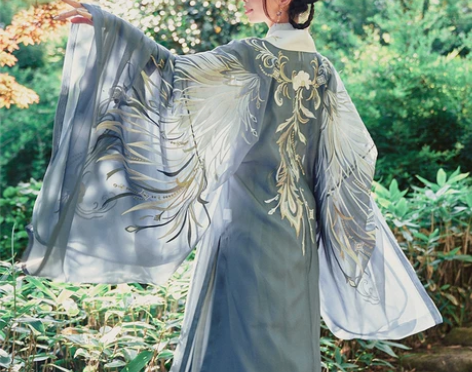 【十三余 小豆蔻儿】[凤羽]重工刺绣披风绣...