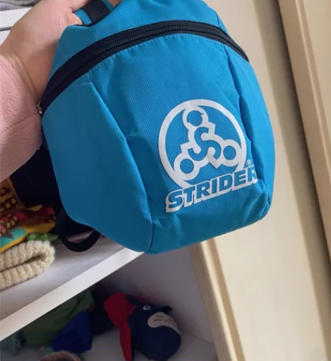 Strider 小背包，质量超好，买平衡车...
