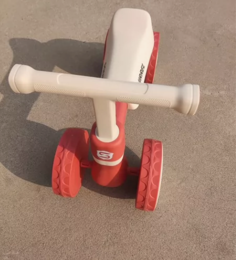 儿童平衡车四轮滑行车无脚踏1一3岁宝宝滑步...