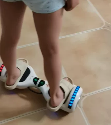 凤凰电动思维代步车成人智能漂移平衡车体感双...