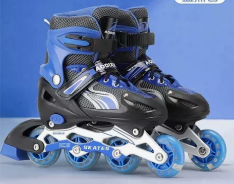 儿童滑板鞋男 女童套装直排四轮单排旱冰鞋溜...