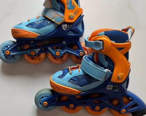 迪卡侬溜冰鞋儿童初学者轮滑鞋男孩滑轮鞋旱冰...