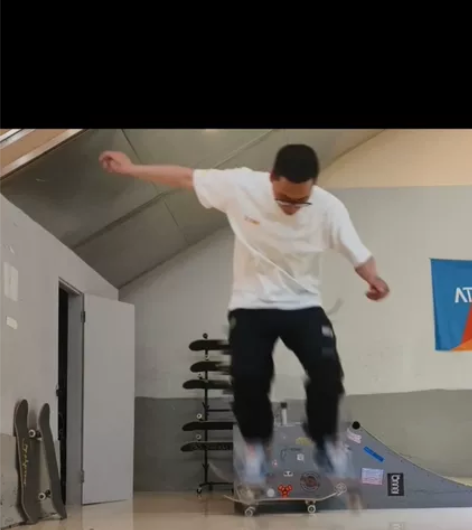 三林杨思附近收学员双翘滑板、陆地冲浪板上门...