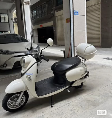 雅迪高端高颜值电动车，购买不久几个月而已，...