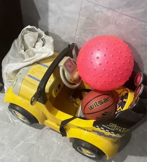 好孩子电动小汽车，功能完好，闲置3年了，积...