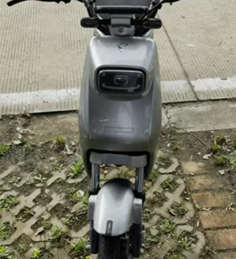 2022年4月5日购于雅迪先锋车业清潭路店...