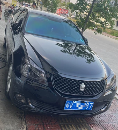 出售10年自用13代皇冠V6 2.5天窗真...