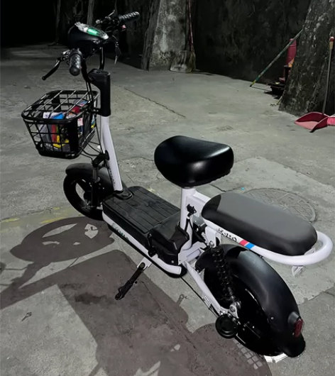 【全国包邮 】全新电动车超威富士达电瓶车电...