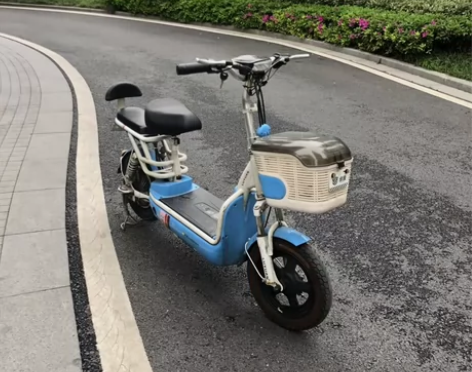 因工作调动原因急出，绿源电动车，黄牌，车子...