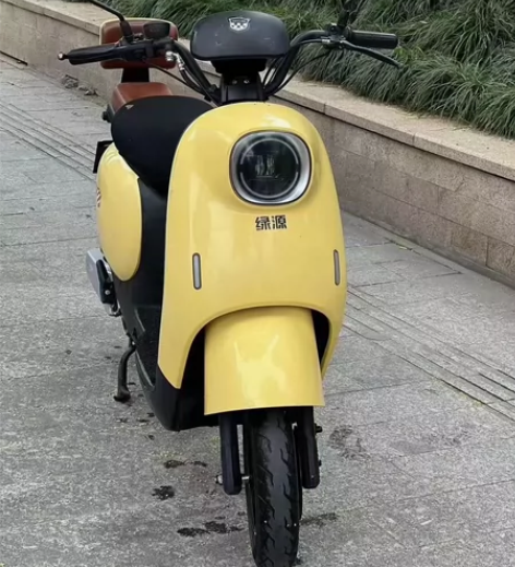 转！因为换车了，所以出售一台品牌电动车，带...