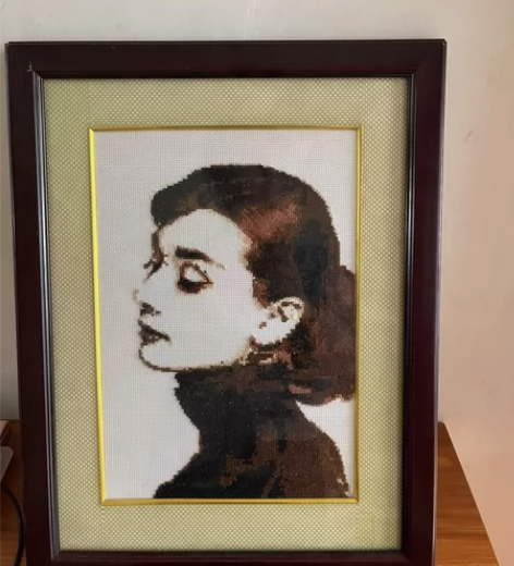 奥黛丽赫本卧室客厅餐厅挂画 十字绣 ，上面...