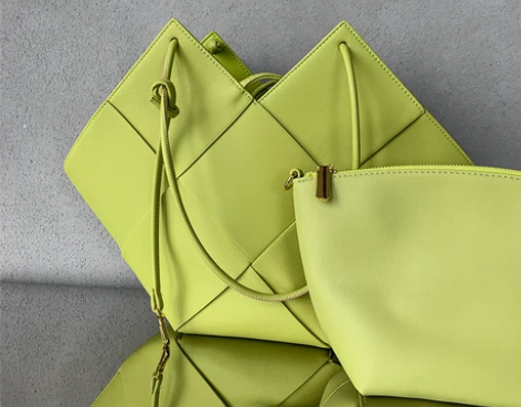 #6.16新品#【假日汽水】小众设计二层皮...