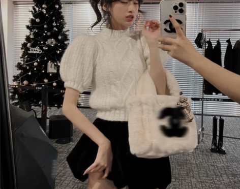 IN MIMIFACE 白色泡泡袖毛衣女春...