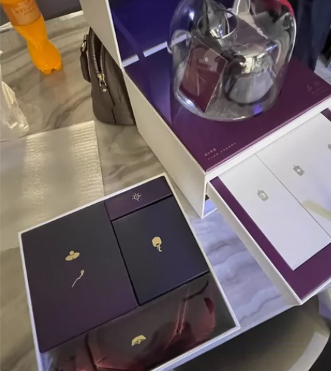 光遇周边相遇礼盒可小刀 感兴趣的话点“我想...