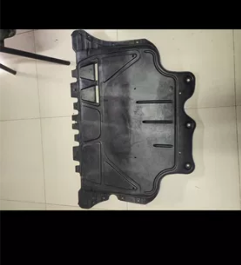 2019款迈腾发动机护板，2019年底提车...