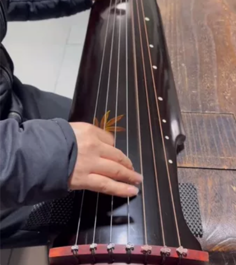 古琴【特价捡漏】闲置演奏级枫叶仲尼式古琴，...