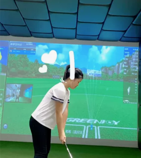 4~16岁 青少年学高尔夫球 上课时间自由...